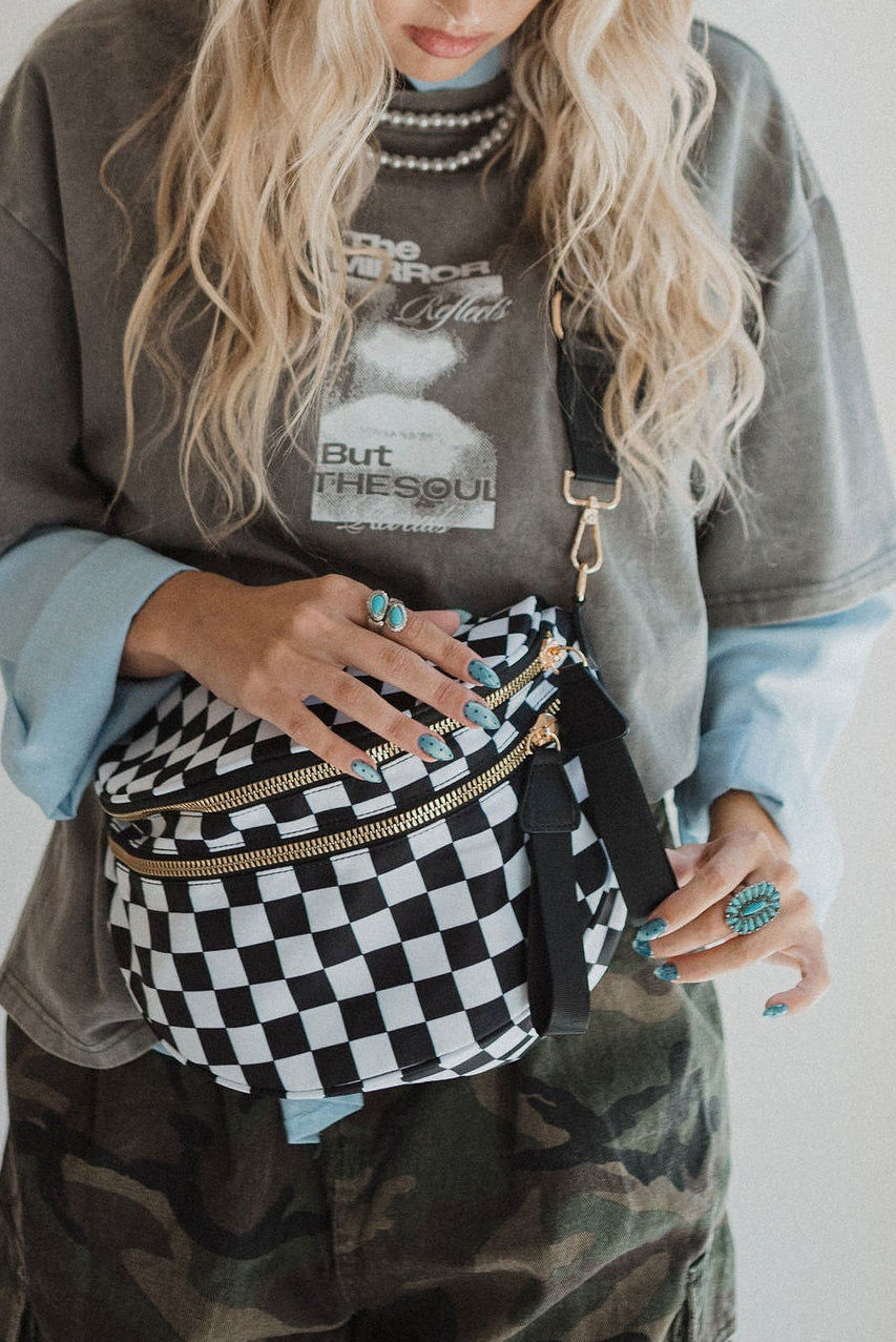 On The Go Bag Black & White Checkered