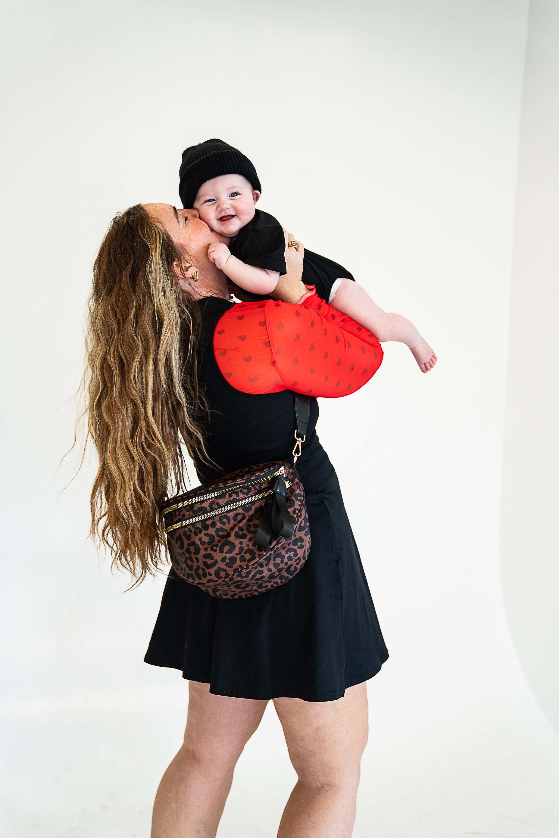 On The Go Bag Dark Leopard