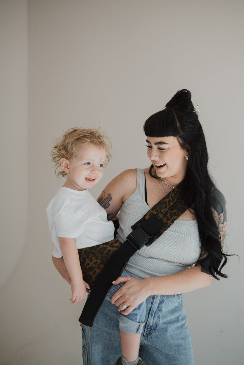 Hip Hugger Side Sling - Dark Leopard