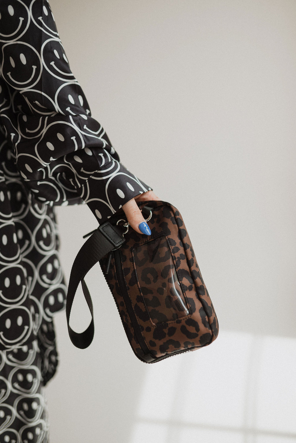 Grab & Go Wallet Bag