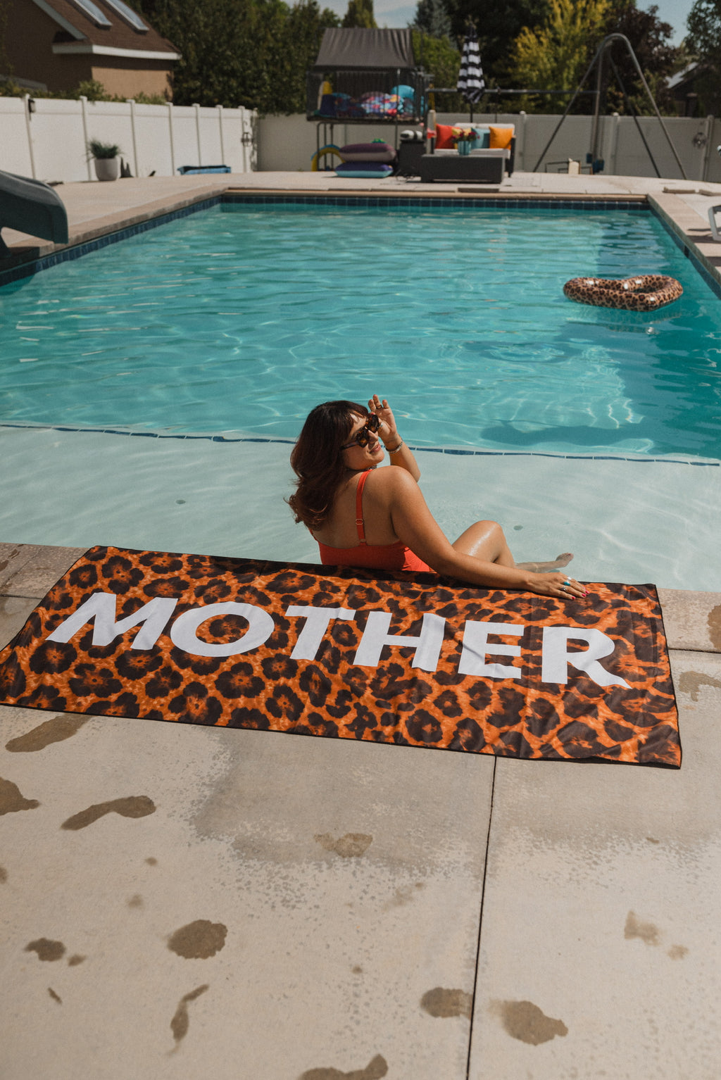 Hot Mom Microfiber Towel