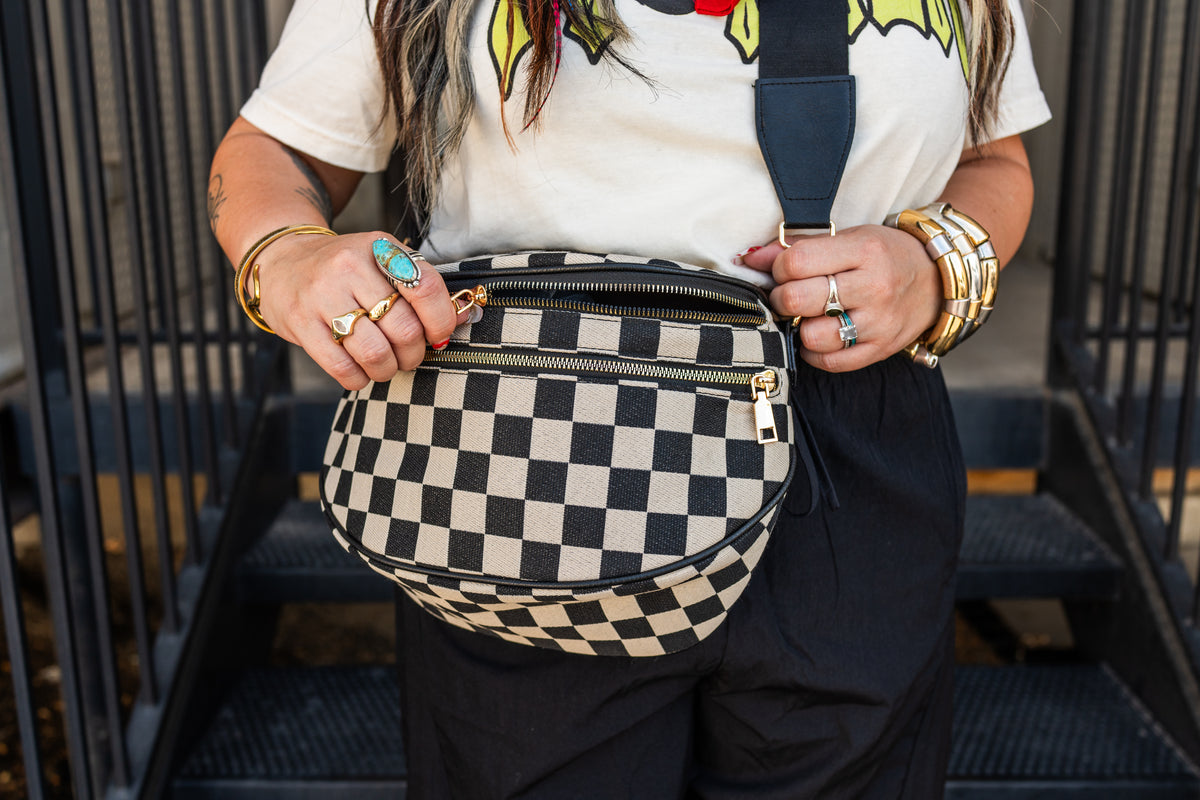 Luxe On The Go Bag - Black Checkered